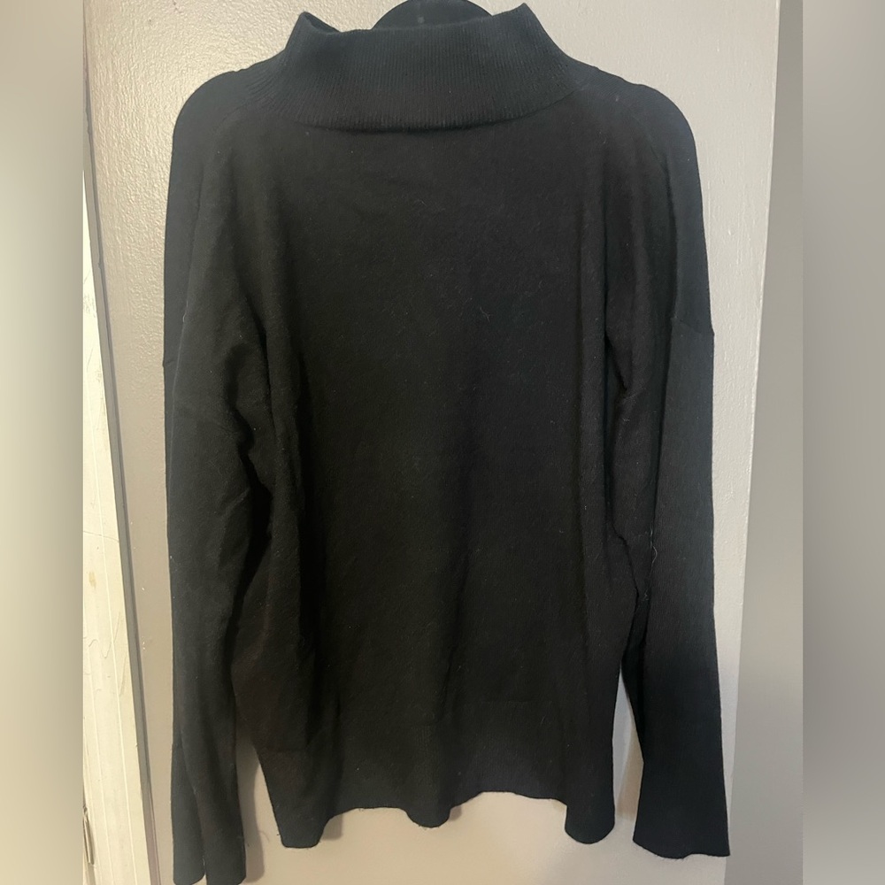 Elegant Black Turtleneck Sweater Women's 286 - Picture 4 of 4